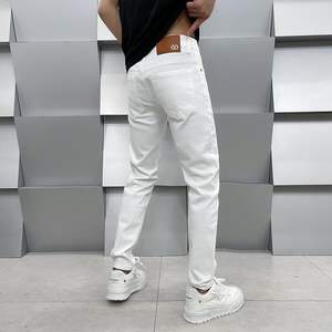 2025 pantalons décontractés de printemps pour hommes blanc et <span class=keywords><strong>noir</strong></span> jean chic lâche et polyvalent conception droite tissu Denim avec lavage moyen - Product Image 2