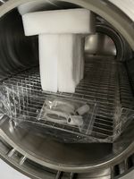 Appareil de désinfection à la vapeur sous pression horizontale