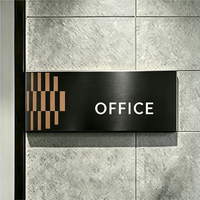 Enseigne néon flexible LED personnalisée au design minimaliste et élégant, pour l'image de marque de café moderne, la publicité intérieure et la signalisation directionnelle