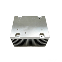 Dissipateur thermique en aluminium extrudé sur mesure, surface de contact plate, pour onduleur solaire et convertisseur de puissance moyenne