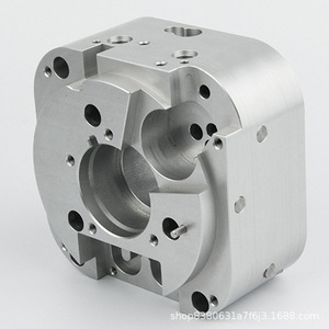 Alüminyum Alaşımlı Gövdelere ve Donanım Parçalarına Yönelik <span class=keywords><strong>CNC</strong></span> İşleme, Tornalama ve Özel Çizimler/Örnekler Üzerinden - Product Image 4