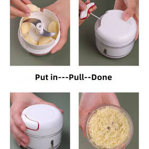 <span class=keywords><strong>เครื่อง</strong></span><span class=keywords><strong>บด</strong></span>สแตนเลสขนาดเล็กสำหรับครัว ใช้งานง่าย ปลอดภัย <span class=keywords><strong>บด</strong></span><span class=keywords><strong>กระเทียม</strong></span> เนื้อ <span class=keywords><strong>พริก</strong></span> ผลไม้ และผัก - Product Image 4