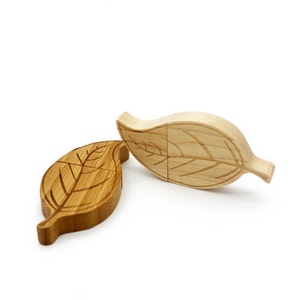 Quà Tặng Đám Cưới Bằng Gỗ USB Flash Drive 2.0 8GB USB <span class=keywords><strong>Memory</strong></span> Stick 16GB 32GB Gỗ USB Pen Drive 1GB 2GB Pen Drive Với Biểu Tượng Tùy Chỉnh - Product Image 4