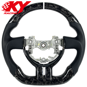 Volante deportivo de fibra de carbono forjado estilo carreras personalizado, adecuado para Toyota 86 GT86 Subaru BRZ - Product Image 1