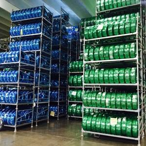 Neumáticos de goma sólida para coches 195-60-15 <span class=keywords><strong>225</strong></span> <span class=keywords><strong>45</strong></span> <span class=keywords><strong>R17</strong></span> 265/65 R 18 Llantas Certificado ECE - Product Image 6