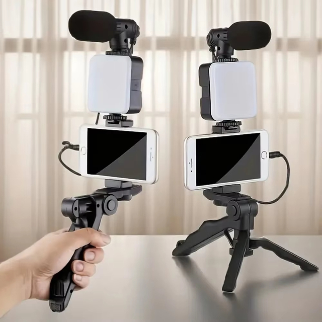 Hot Selling Desktop Live Streaming Tripod 49LED Lights Microphone Tripod Phone Stand Selfie Stick Phone Holder Kit