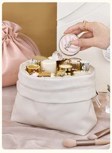 Borsa da viaggio con Logo personalizzato per donna portatile con coulisse rosa <span class=keywords><strong>piccola</strong></span> custodia impermeabile per trucco cosmetico in pelle sintetica - Product Image 2