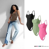 Combinaison de yoga OEM sexy à bretelles spaghetti, sans couture, anti-plis, col rond, en viscose/polyester, longueur intégrale, très élastique