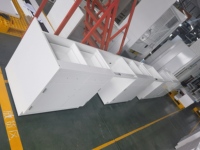 Meuble de laboratoire moderne sur mesure, banc en acier inoxydable résistant à la corrosion avec plan de travail phénolique, couleur personnalisable, pour hôpital