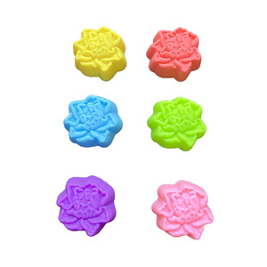 Moules à gâteau en silicone en forme de fleur, 6 pièces, compatibles lave-vaisselle, pour la cuisson de cupcakes et de pâtisseries - Product Image 4