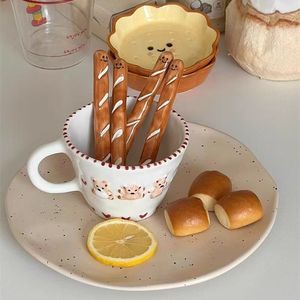 Factory Direct China Custom 3D Animal Ceramic Bear Heart <b>Pattern</b> Eco-friendly Food Safe Stoneware Coffee Mug - Product Image 4