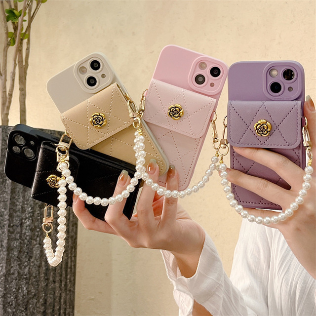 Women Fashion Style Portable Mobile Phone case with Pearl Bracelet Card Holder Wallet Shockproof  Case for iPhone 17 Pro Max 16