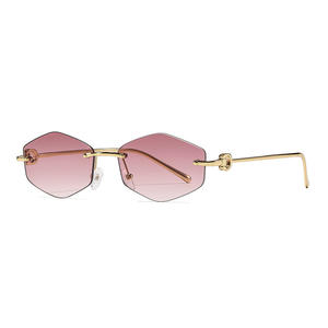 Nuevas Gafas de Sol Poligonales sin Marco para Mujer, Montura Metálica, Lentes de PC con Protección UV400 Tipo 3, Color Dorado - Product Image 1