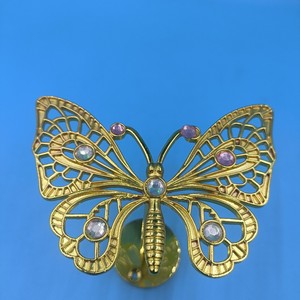 Patère murale papillon en fonte dorée, porte-manteau en forme d'animal pour fixation murale ou derrière la porte - Product Image 1