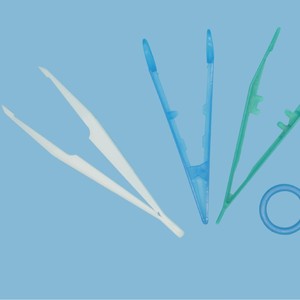 Pinzas de Plástico Estériles en Forma de Pistola An02 de Un Solo Uso para Aplicación de Apósitos Médicos - Product Image 1