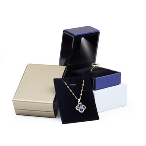 Wholesale Led Light Jewelry Gift Box Luxury Packaging Ring Pendant Display Box Led Jewelry Display Box Custom - Product Image 5
