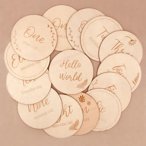 Flor tallada en madera, Milestone redondo, tarjeta mensual, accesorios de fotografía infantil, venta al por mayor - Product Image 4