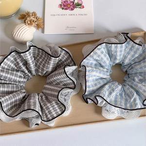 Bandeau coréen bleu à carreaux en dentelle, grand élastique à cheveux haut de gamme pour queues de cheval, bandeau surdimensionné personnalisé, accessoire de mode pour femmes - Product Image 2