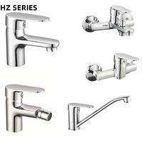 Robinet de lavabo moderne en chrome Robinet sanitaire simple d'usine Robinet simple moderne de haute qualité pour eau chaude et froide pour salle de bain