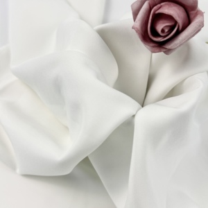 Chất Lượng Cao 100% Polyester Matte Lụa Vải Trắng Satin Cô Dâu Thoáng Khí Của Phụ Nữ Đồ Ngủ - Product Image 1