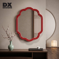 Miroir décoratif en forme de fleur rouge DX Designs, cadre festonné, style vintage, miroir mural pour entrée, décoration de la maison