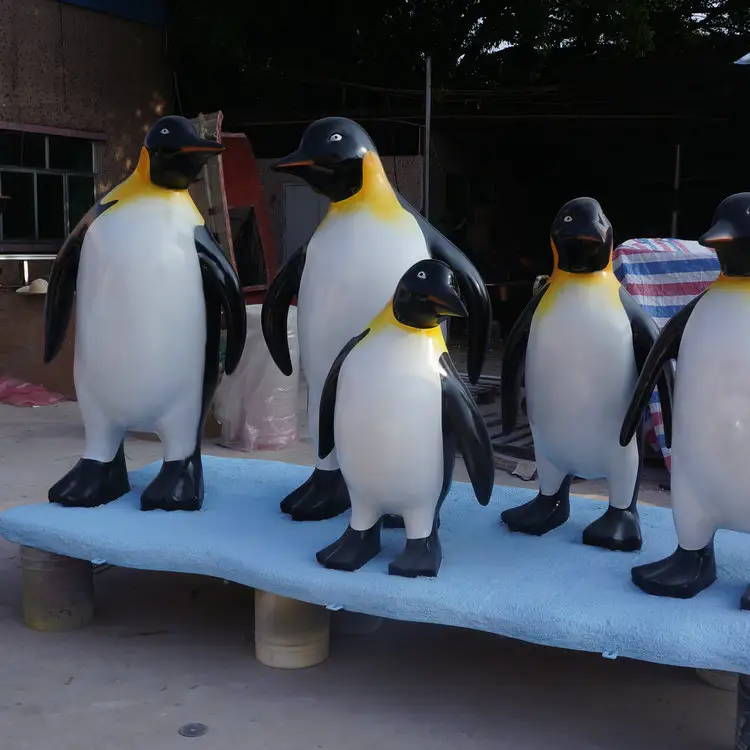 Ukuran hidup patung Penguin FRP, patung hewan serat kaca, patung serat kaca