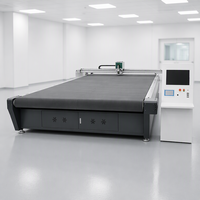 Machine de découpe numérique automatique haute performance pour carton ondulé, feuilles de carton et graphiques, avec table de découpe