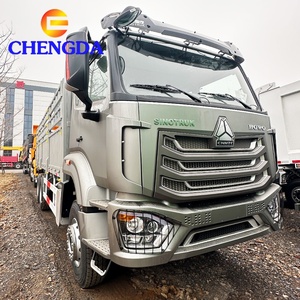 รถบรรทุกดีเซลฮาวเวอร์ใหม่ ขนาดกลาง 6x4 สำหรับขนส่งปศุสัตว์ บรรทุกได้ 20-30 ตัน มาตรฐานไอเสียยูโร <span class=keywords><strong>2</strong></span> พร้อมรั้วกั้นสินค้า - Product Image 3
