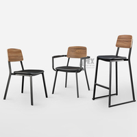 Vente en gros de chaises de salle à manger en PU empilables en métal aluminium rembourrées en grain de bois chaise de salle à manger d'extérieur pour restaurant