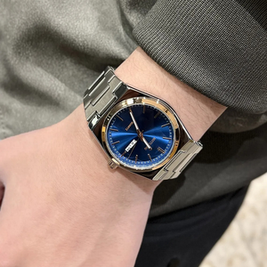 Nuevo Reloj de Lujo para Hombre de Acero Inoxidable, Resistente al Agua, Esfera Luminosa, Indicador de Semana y Fecha, Relojes de Cuarzo de Aleación para Negocios y Uso Casual - Product Image 2