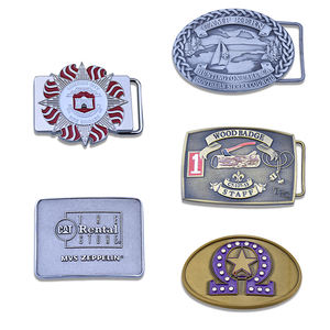 Hot Sales Custom Brand Letter Logo Metall gürtels chn allen Entwerfen Sie Ihren eigenen privaten Druckguss mit Versilberung - Product Image 3