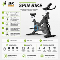 Vélo de spinning commercial SK à résistance magnétique pour entraînement cardio en salle de sport et club de fitness
