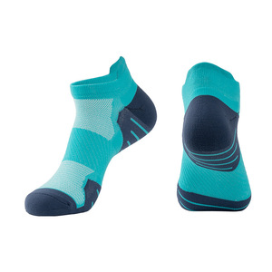Chaussettes courtes pour hommes personnalisées de haute qualité, légères, tricotées, invisibles, style décontracté quotidien et sportif, taille personnalisée, logo sur <span class=keywords><strong>le</strong></span> bord, collection Printemps - Product Image 5