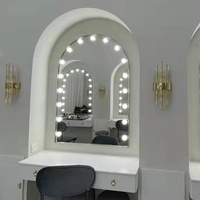 Miroir de maquillage LED arqué, taille personnalisée, avec ampoules Hollywood, pour chambre à coucher, coiffeuse, salon de beauté - Vente en gros