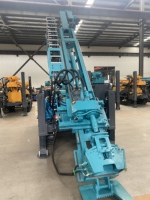 Foreuse hydraulique portable diesel KC1000 pour puits d'eau avec modes boue/air/mousse, profondeur max. 1000 m, diamètre de forage 140-400 mm