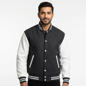 Veste universitaire classique pour homme à capuche, en toile, avec poignets en tricot côtelé, manches contrastantes, doublure intérieure douce, coupe-vent pour tous les jours - Product Image 1