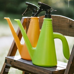 Arrosoir pulvérisateur 1000 ml avec buse réglable, outil de jardin durable - Product Image 1