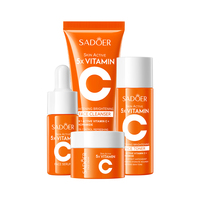 Crème hydratante SADOER pour un nettoyage en profondeur, une nutrition, un teint uniforme, un éclaircissement, une luminosité, enrichie en vitamine C, en carnosine et en acide tranexamique