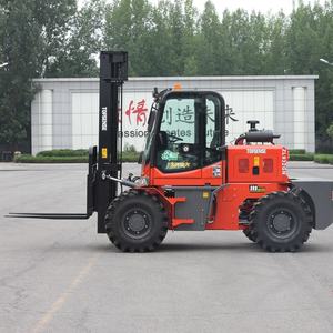 Topsense China Famosa Marca 4x4 Carretilla elevadora todoterreno Carretilla elevadora diésel para terrenos difíciles de 3 toneladas - Product Image 2