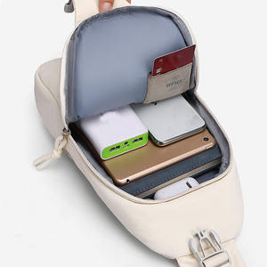 Sac de poitrine en nylon de couleur unie en gros, sac à bandoulière décontracté à la mode pour femmes et hommes, sac de sport de voyage en plein air - Product Image 3