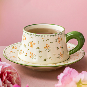 Juegos de Regalo para Mujer, Elegante Taza de Café y Platillo, Juego de 2 Tazas de Té con Flores - Product Image 3