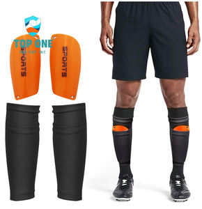 Espinillera de fútbol plateada con logotipo personalizado Top One con espinillera de fútbol ODM para una protección óptima Compatible con sublimación - Product Image 6