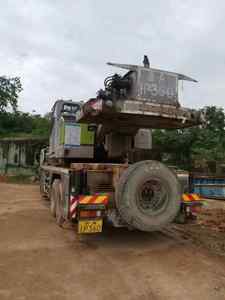 Zoomlion QY80V5รถบรรทุก80ตันเครนรถบรรทุกที่มี QY80V เครนเคลื่อนที่/QY35V/Ztc800h QY30V/เครื่องยนต์ Ztc950h เป็นส่วนประกอบหลัก - Product Image 2