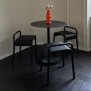 Tabouret de bar en tuyau industriel avec siège en bambou naturel, tabouret sans dossier en métal de style vintage pour restaurant, bar, café, salon de thé - Product Image 4