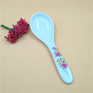 Cuchara de arroz de melamina engrosada, cuchara de arroz de uso diario, cuchara de melamina impresa imitación porcelana, vajilla de cocina al por mayor - Product Image 3