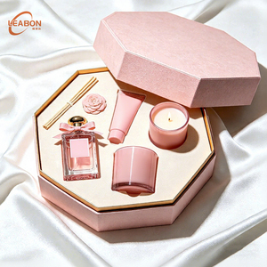 Boîte en papier rigide personnalisée avec base octogonale, couvercle, éponge, gaufrage UV, estampage à chaud, papier couché, emballage aseptique, parfum, soins de la peau - Product Image 1