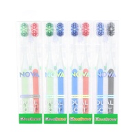 Outils de nettoyage dentaire pour adultes en gros, emballage en boîte en PVC, brosse à dents pour usage domestique, brosse à dents colorée en lot de 2