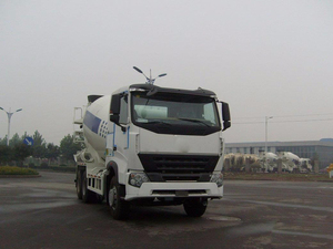 Camion de transport électrique 8x4 à 12 roues, déchargement rapide et fluide, 9 mètres cubes, pour chantiers de construction urbains, périurbains et de moyenne envergure - Product Image 3