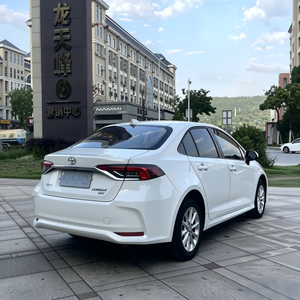 <span class=keywords><strong>Venta</strong></span> Especial: Auto Usado de Segunda Mano con Volante a la Izquierda, Gasolina, Sedán 2021, 5 Plazas, Toyota Corolla - Product Image 1