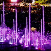 Fontaine d'eau courante en acier inoxydable personnalisée en gros pour l'extérieur, grande fontaine d'eau pour spectacle aquatique